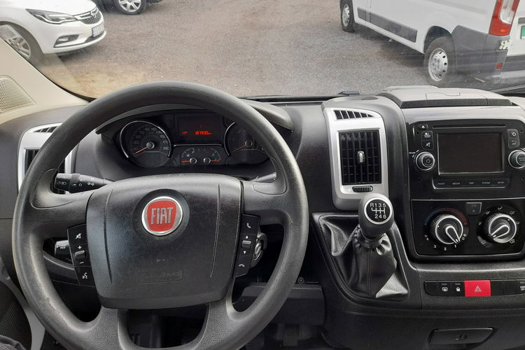 Fiat Ducato I rej 2018r. L4H2 2.3 JTD 130 KM przygotowany do rejestracji zdjęcie 10