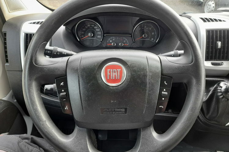 Fiat Ducato I rej 2018r. L4H2 2.3 JTD 130 KM przygotowany do rejestracji zdjęcie 14
