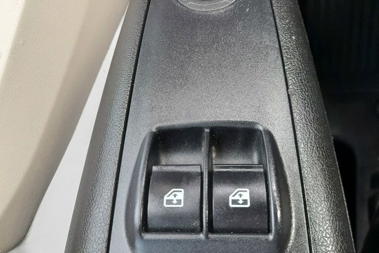 Fiat Ducato I rej 2018r. L4H2 2.3 JTD 130 KM przygotowany do rejestracji zdjęcie 15
