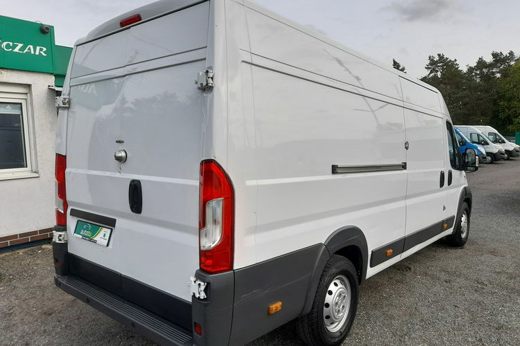Fiat Ducato I rej 2018r. L4H2 2.3 JTD 130 KM przygotowany do rejestracji zdjęcie 4