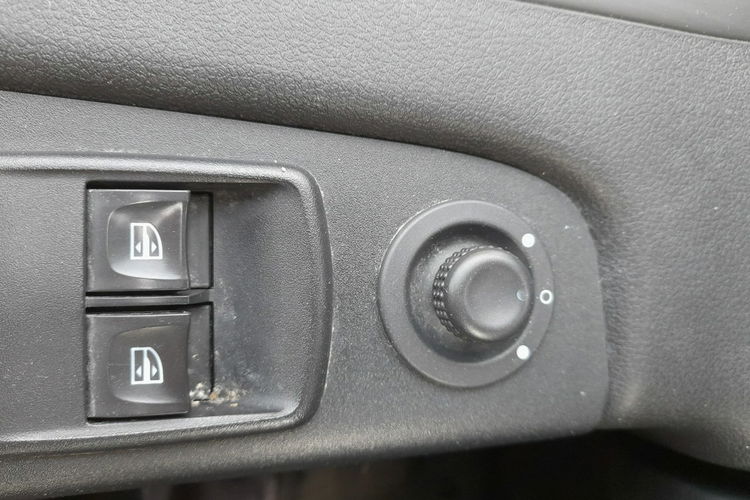 Renault Trafic Zarejestrowany i ubezpieczony zdjęcie 13