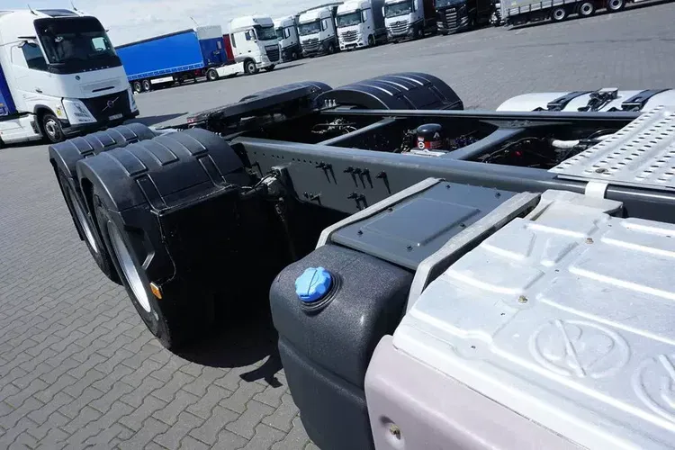 Renault C 520 / EURO 6 / ACC / 6 X 4 / RETARDER / DMC 100 000 KG zdjęcie 36