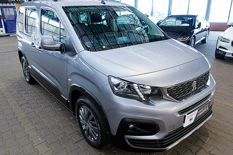 Peugeot RIFTER 130KM ALLURE+NAVI+2xKlima GWARANCJA 1WŁ Kraj Bezwyp  FV23% zdjęcie 58