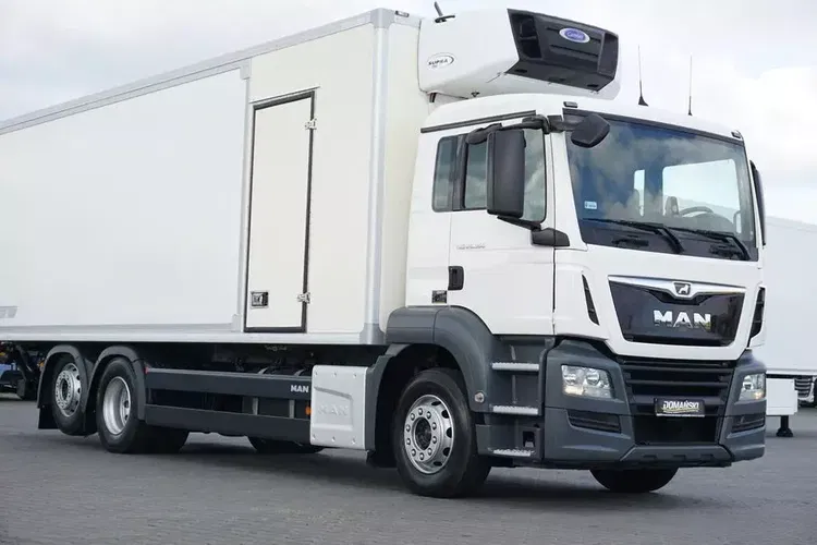 MAN TGS / 26.360 / EURO 6 / CHŁODNIA + WINDA / 20 PALET zdjęcie 32