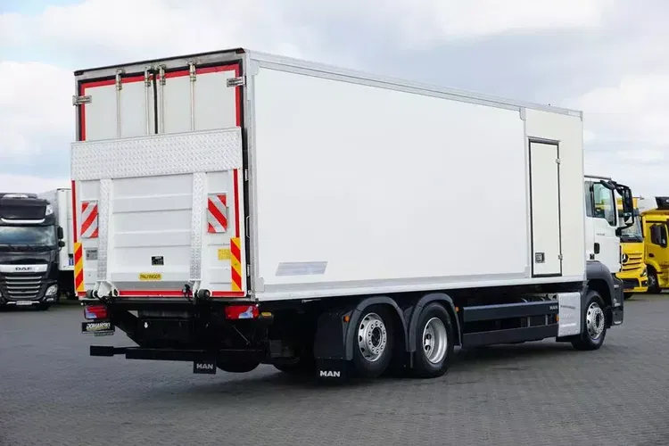 MAN TGS / 26.360 / EURO 6 / CHŁODNIA + WINDA / 20 PALET zdjęcie 5