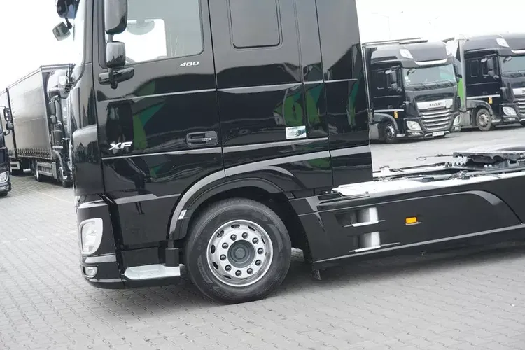 Volvo / 106 / 480 / EURO 6 / ACC / MEGA / LOW DECK / SUPER SPACE CAB zdjęcie 40