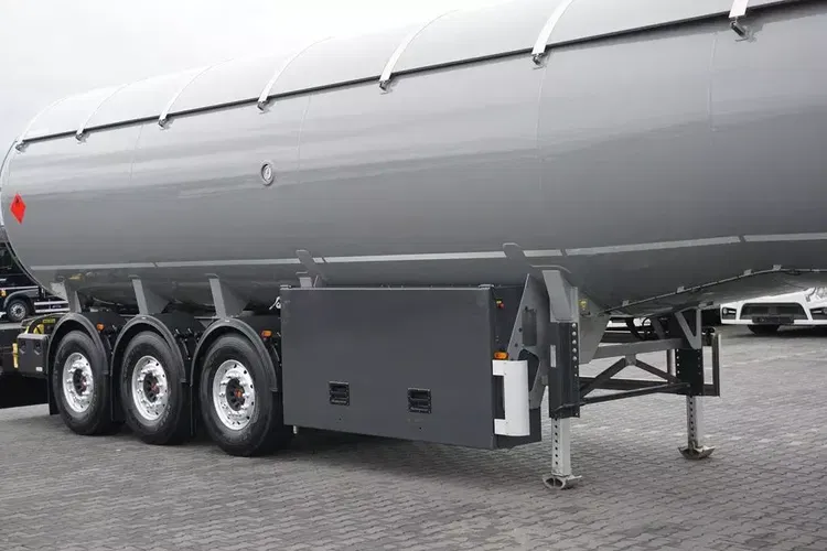 STOKOTA CYSTERNA / DO GAZU / LPG / 47 895 L / JAK NOWA zdjęcie 13