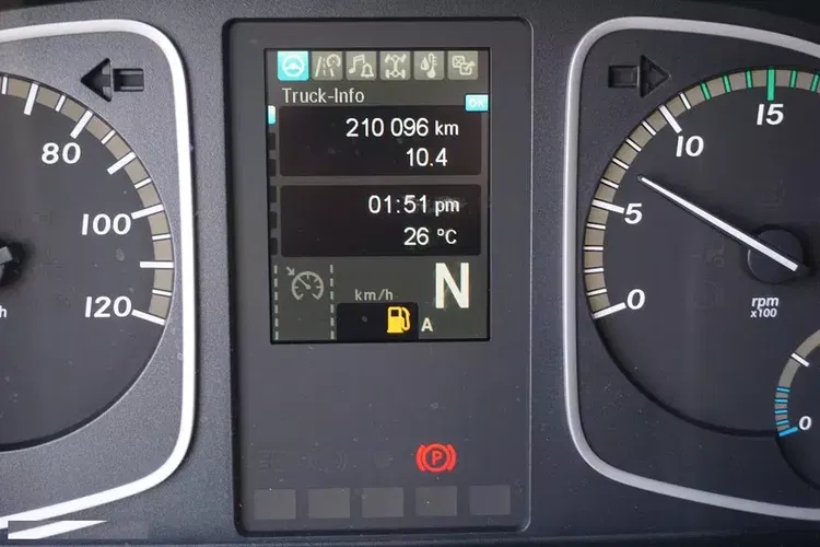 Mercedes ATEGO / 1523 / ACC / EURO 6 / PODWOZIE DO ZABUDOWY / DŁ. 6,75 M zdjęcie 12