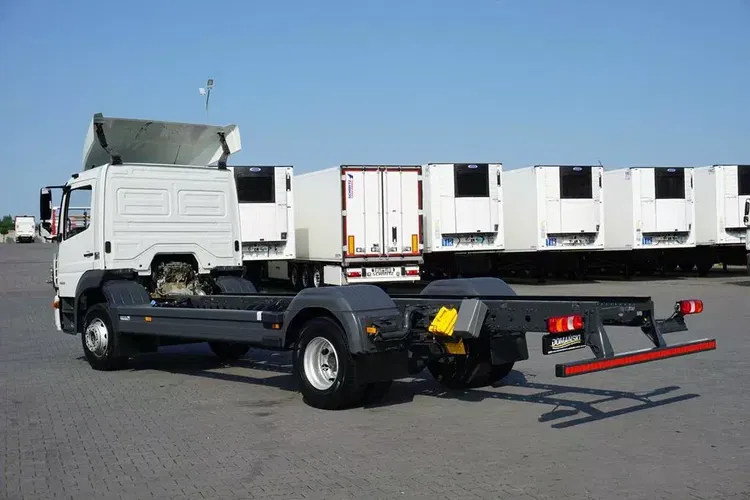 Mercedes ATEGO / 1523 / ACC / EURO 6 / PODWOZIE DO ZABUDOWY / DŁ. 6,75 M zdjęcie 5