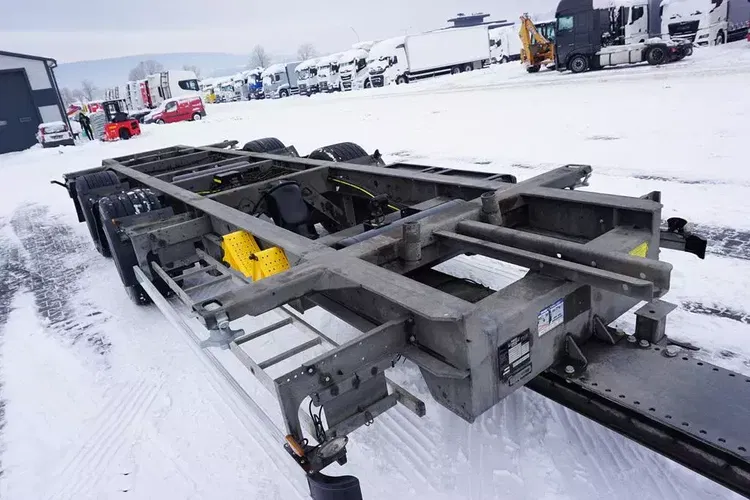 Inna H&W / TANDEM / BDF / 7,15 , 7,45 , 7,82 M / MEGA / OŚ PODNOSZONA zdjęcie 14