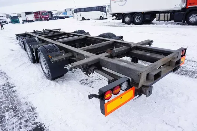 Inna H&W / TANDEM / BDF / 7,15 , 7,45 , 7,82 M / MEGA / OŚ PODNOSZONA zdjęcie 16