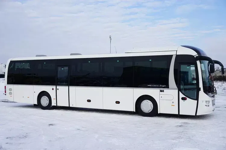 MAN LION'S REGIO / EURO 6 / 51 OSÓB / 90 000 KM / RETARDER zdjęcie 4