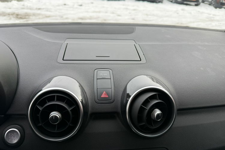 Audi A1 Skóra. Ksenon. Led . Navi . S-Line. zdjęcie 27