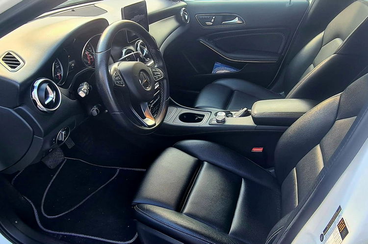 GLA 250 Mercedes GLA 250 4-Matic zdjęcie 8