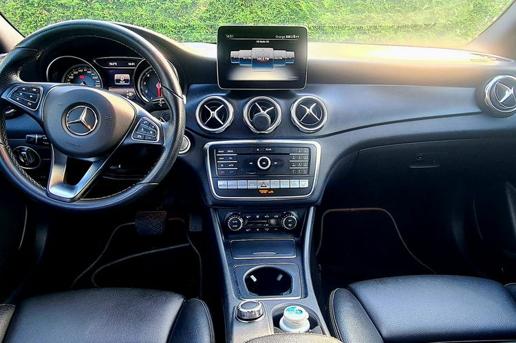 GLA 250 Mercedes GLA 250 4-Matic zdjęcie 9