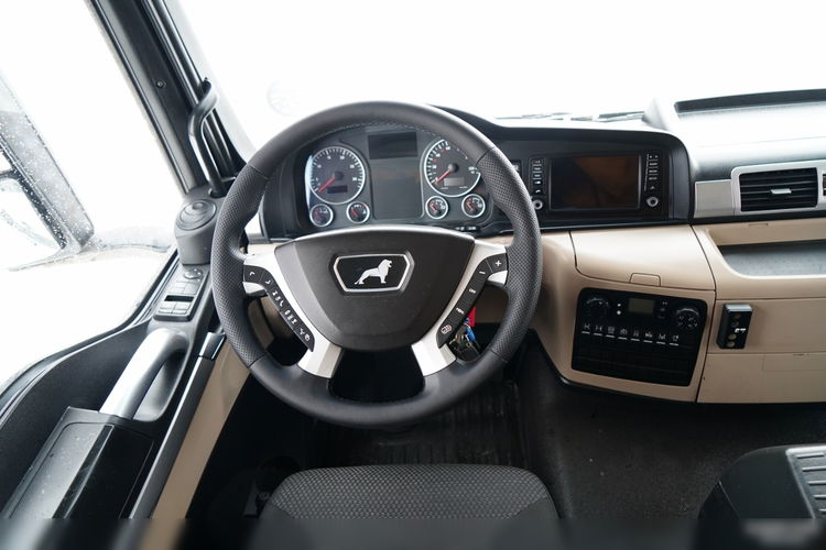 MAN TGS 35.420 / 8X4 / WYWROTKA TYLNOZSYPOWA / HYDROKLAPA / PLANDEKA ELEKTRYCZNA / AUTOMAT / EURO 6  zdjęcie 37