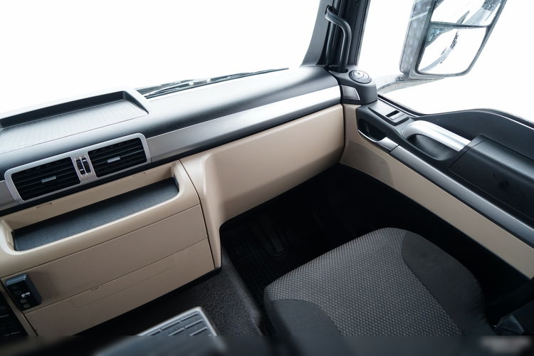 MAN TGS 35.420 / 8X4 / WYWROTKA TYLNOZSYPOWA / HYDROKLAPA / PLANDEKA ELEKTRYCZNA / AUTOMAT / EURO 6  zdjęcie 40