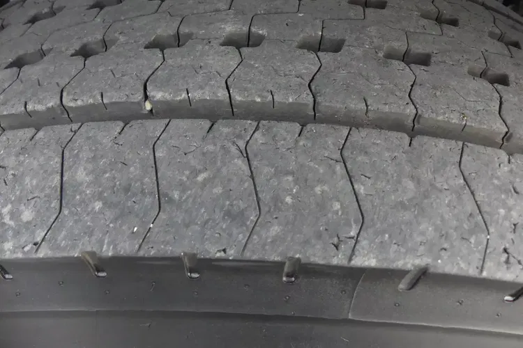 Mercedes AROCS 3251 8x4 / HAKOWIEC PALFINGER / EURO 6 / MANUAL / zdjęcie 15