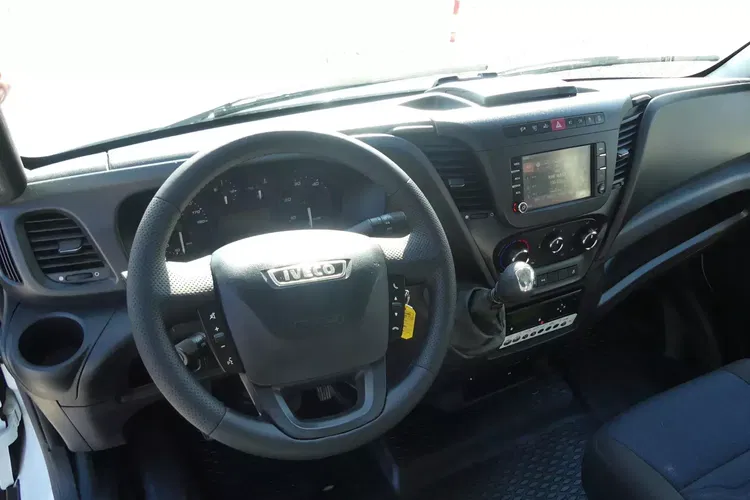 Iveco DAILY 72-180 / ZWYŻKA 17.4m / PODNOŚNIK KOSZOWY / zdjęcie 31