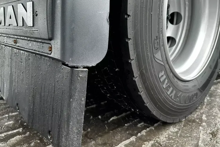 MAN ZESTAW / TGX 18.500 XXL + KRONE FIRARNKA 2020 zdjęcie 17