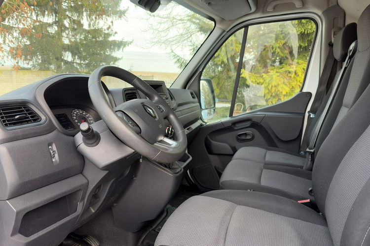 Renault Master 2.3 140km 2020 L3H2 185tys.km Salon Polska I właściciel zdjęcie 11