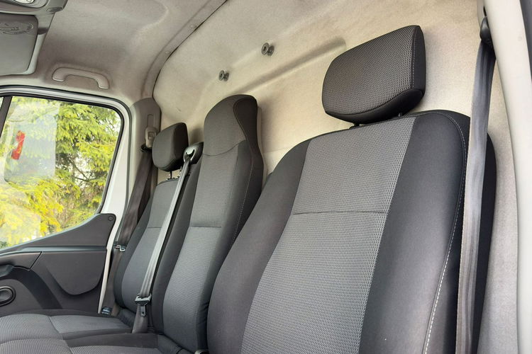 Renault Master 2.3 140km 2020 L3H2 185tys.km Salon Polska I właściciel zdjęcie 13