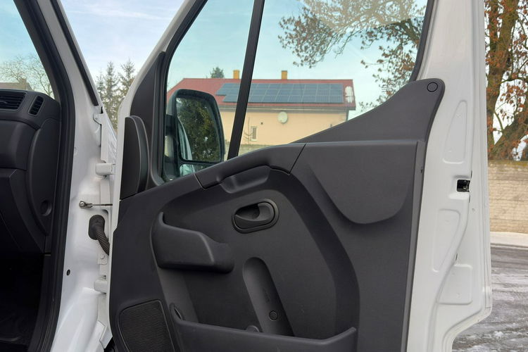 Renault Master 2.3 140km 2020 L3H2 185tys.km Salon Polska I właściciel zdjęcie 14