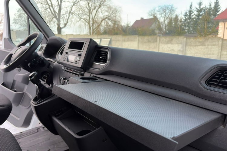 Renault Master 2.3 140km 2020 L3H2 185tys.km Salon Polska I właściciel zdjęcie 17