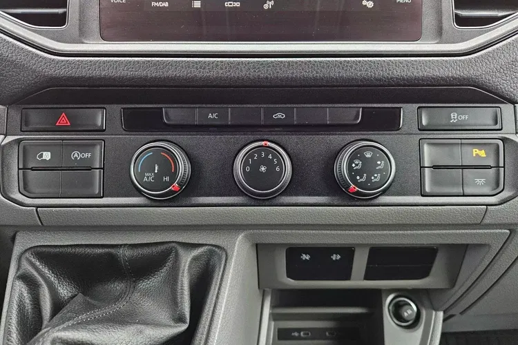 Volkswagen Crafter L4H2 119900zł NETTO Brygadówka 7 osób 2.0TDi/140KM zdjęcie 28