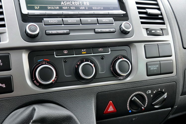 Volkswagen California 2.0TDI(180KM) 119tyś.km 4x4 Welur I Wł Klima 2xParktronik Alu18"ASO zdjęcie 27