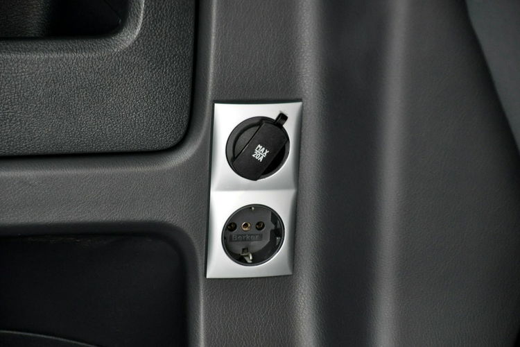 Volkswagen California 2.0TDI(180KM) 119tyś.km 4x4 Welur I Wł Klima 2xParktronik Alu18"ASO zdjęcie 34