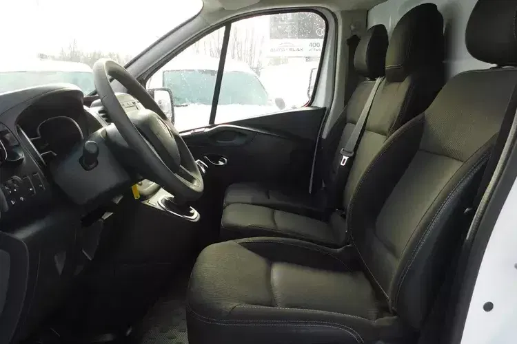 Renault Trafic zdjęcie 9
