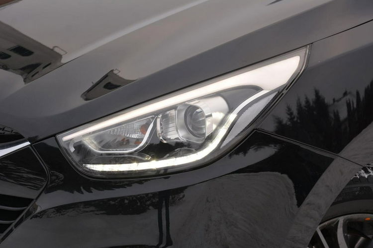 Hyundai ix35 Lift 111Przebieg Premium Ledy Navi Kamera Skóry Parktronic Alu 17 zdjęcie 8