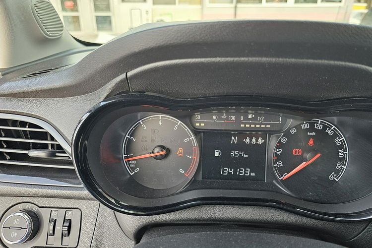 Opel Karl Grzane fotele i kierownica, tempomat, automat zdjęcie 23