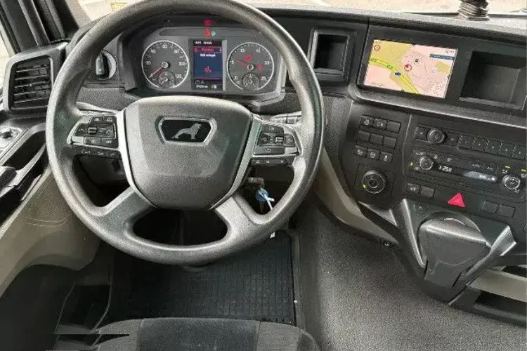 MAN TGS 22.470 BL / 4x4 / 4 sztuki zdjęcie 8