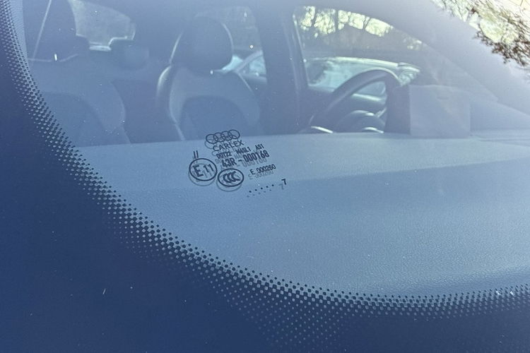 Audi A1 1.6 Tdi Automat BiXenon LED Sline Tylko 174 tkm. Nowy rozrząd Zarejetr zdjęcie 12