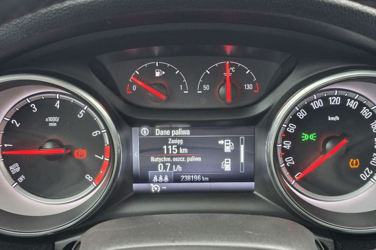 Opel Astra 1,4Turbo Benz. Navi.Kam.Cofania.Xenony.Ledy.Asyst.Pasa Ruchu.Elektr.Kl zdjęcie 37