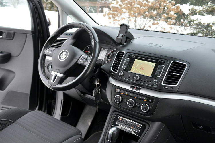 Volkswagen Sharan 2.0TDI(177KM)*Xenon*Led*Navi*Kamera*El.Drzwi*El.Klapa*Panorama*Alu18" zdjęcie 28