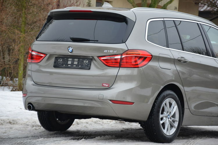 BMW 218 Opłacona 2.0D 150KM Serwis 7-foteli Navi El.klapa Bi-xenon Grz.fotele zdjęcie 14