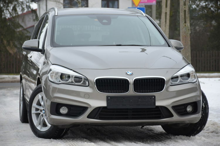BMW 218 Opłacona 2.0D 150KM Serwis 7-foteli Navi El.klapa Bi-xenon Grz.fotele zdjęcie 15