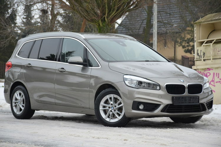 BMW 218 Opłacona 2.0D 150KM Serwis 7-foteli Navi El.klapa Bi-xenon Grz.fotele zdjęcie 17