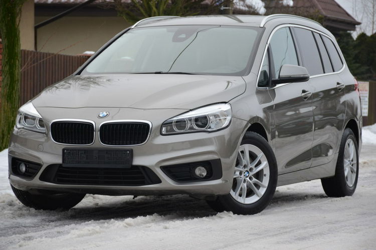 BMW 218 Opłacona 2.0D 150KM Serwis 7-foteli Navi El.klapa Bi-xenon Grz.fotele zdjęcie 2