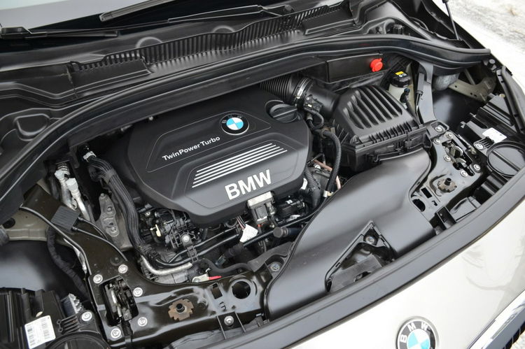 BMW 218 Opłacona 2.0D 150KM Serwis 7-foteli Navi El.klapa Bi-xenon Grz.fotele zdjęcie 20