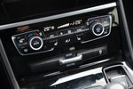 BMW 218 MEGA STAN 2.0D 150KM Serwis 7-foteli Navi El.klapa Bi-xenon Grz.fotele zdjęcie 35