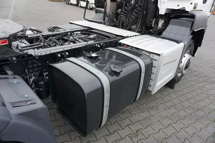 MAN TGS / 18.420 / EURO 6 / ACC / 4 X 4 / HYDRAULIKA zdjęcie 14