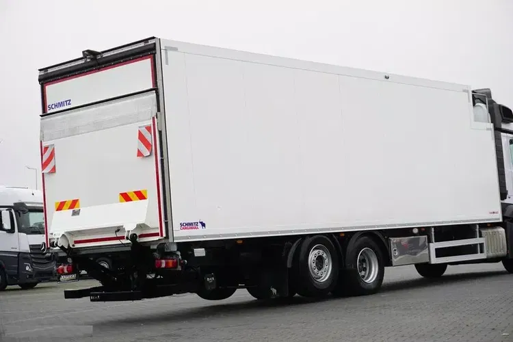 Mercedes ACTROS / 2553 / EURO 6 / CHŁODNIA + WINDA / 23 PALETY / OŚ SKRĘTNA zdjęcie 35