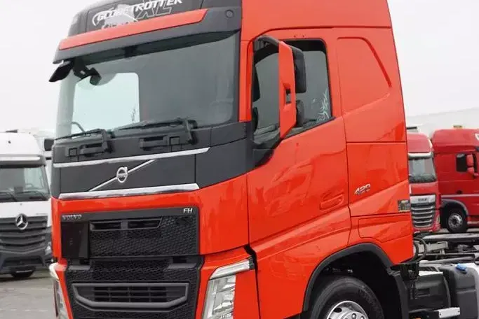Volvo FH / 420 / E 6 / ACC / PEŁNY ADR / HYDRAULIKA / MAŁY PRZEBIEG zdjęcie 38