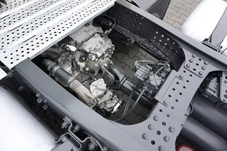 Mercedes ACTROS / 1851 / E 6 / MP 5 / ACC / MEGA / LOW DECK / RETARDER / BIG SPACE zdjęcie 24