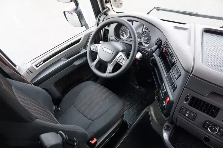 DAF 106 / 480 / EURO 6 / ACC / SUPER SPACE CAB zdjęcie 13