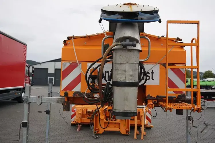 MAN PŁUG ŚNIEŻNY / DRUTZEL / DZIELONY / HYDRAULICZNY / 2,8 X 1 M + PIASKARKO - SOLARKA zdjęcie 16